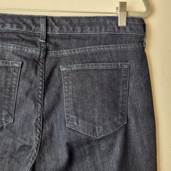 Eddie Bauer Dark Wash Curvy Crop Jeans - Picture 9 of 12